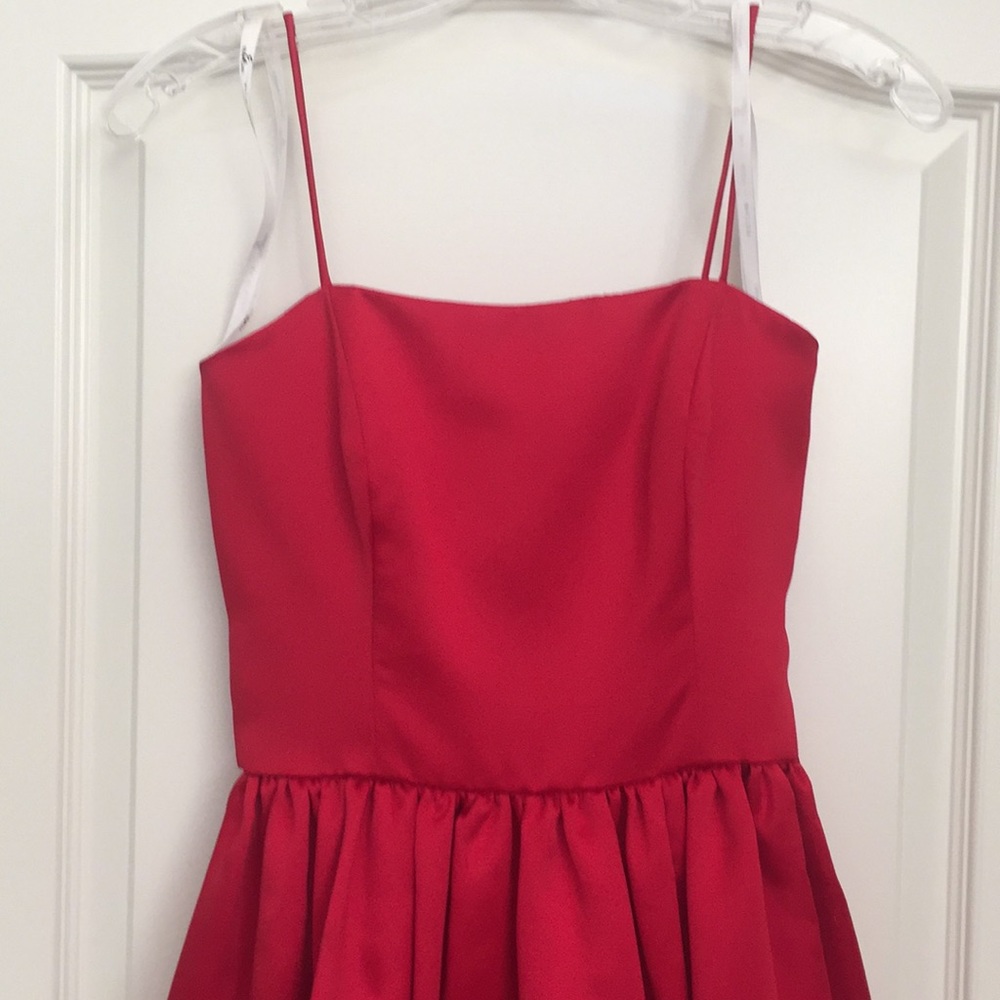 Dress - Picture 2 of 5